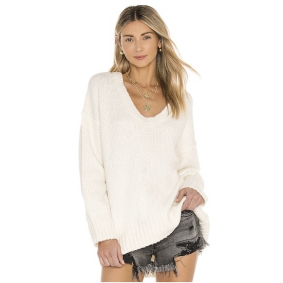 Free people pull- over sweater. - Picture 2 of 5